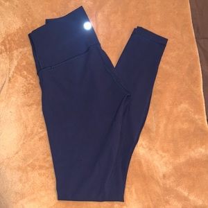 lululemon Wunder Under 28”